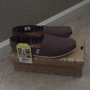 Toms Slip Ons